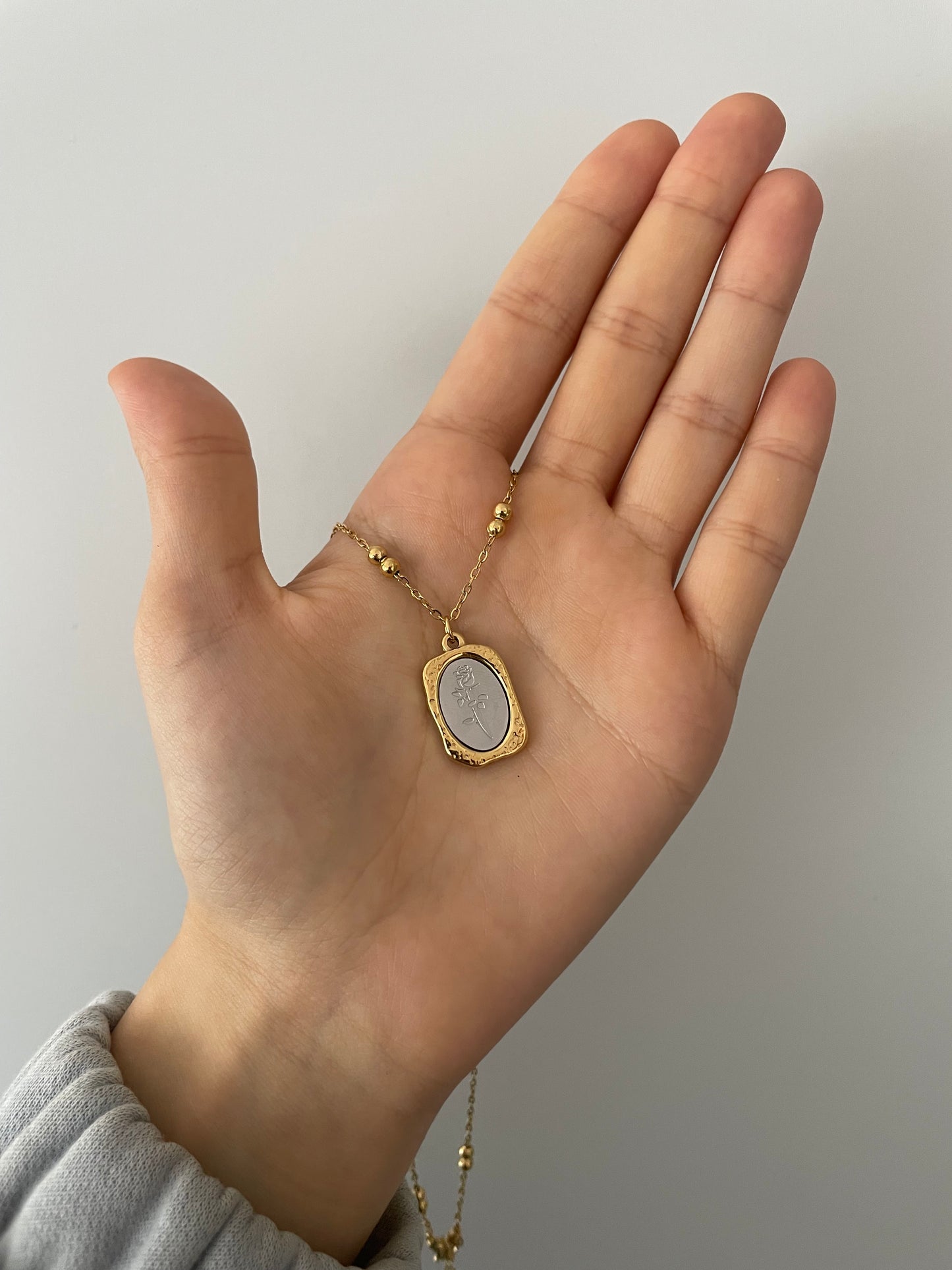Spiegelkette mit Rose Muster 18k vergoldet