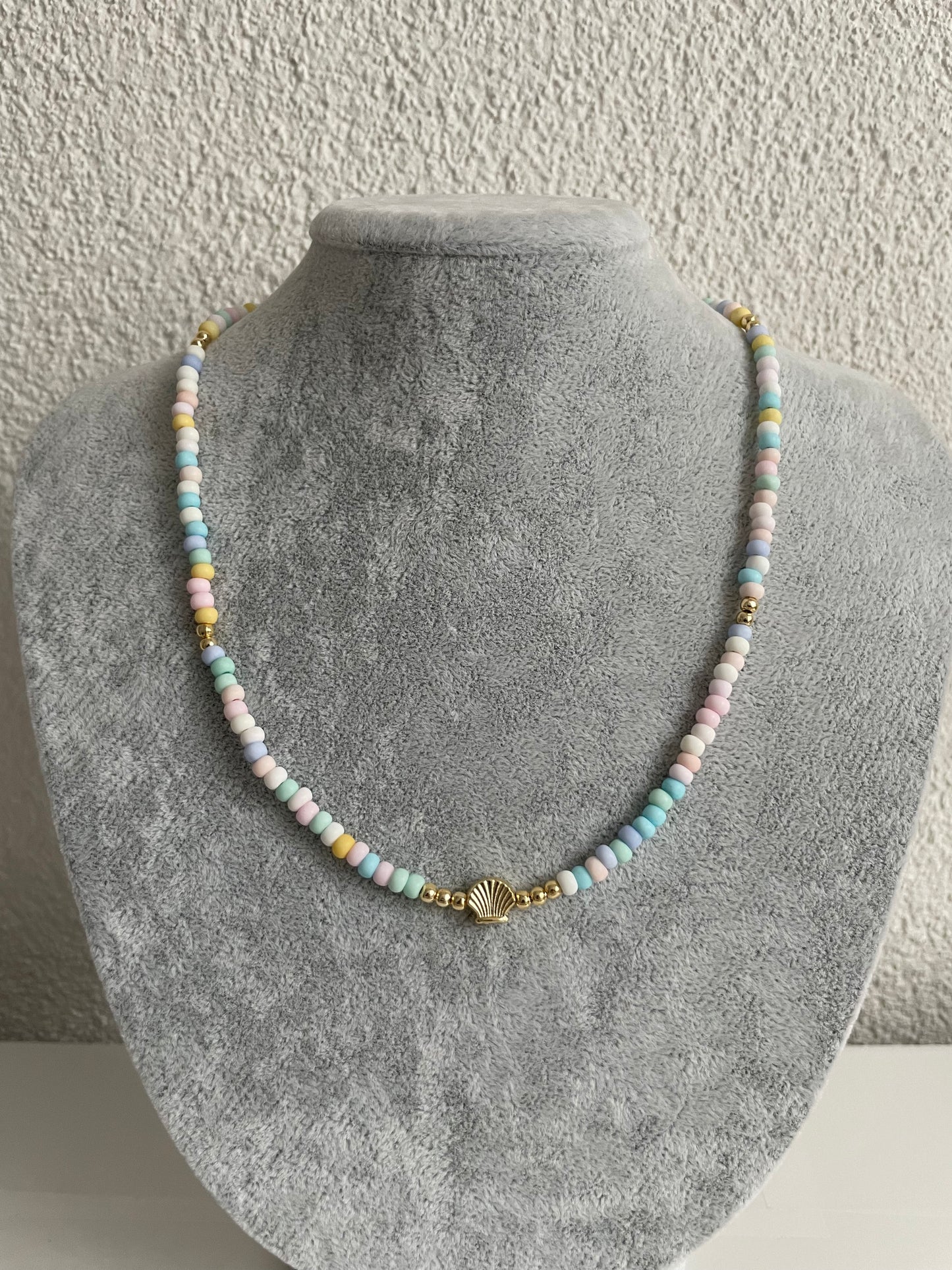 Perlenkette mit Muschel Anhänger