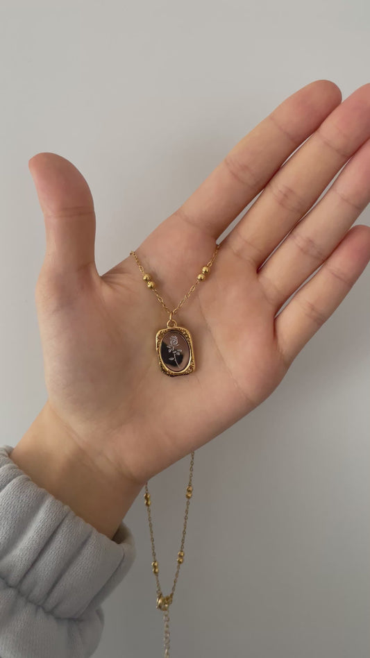 Spiegelkette mit Rose Muster 18k vergoldet